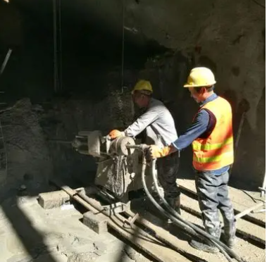 敦煌水下抗分散灌浆料特点 水下不分散注浆料介绍